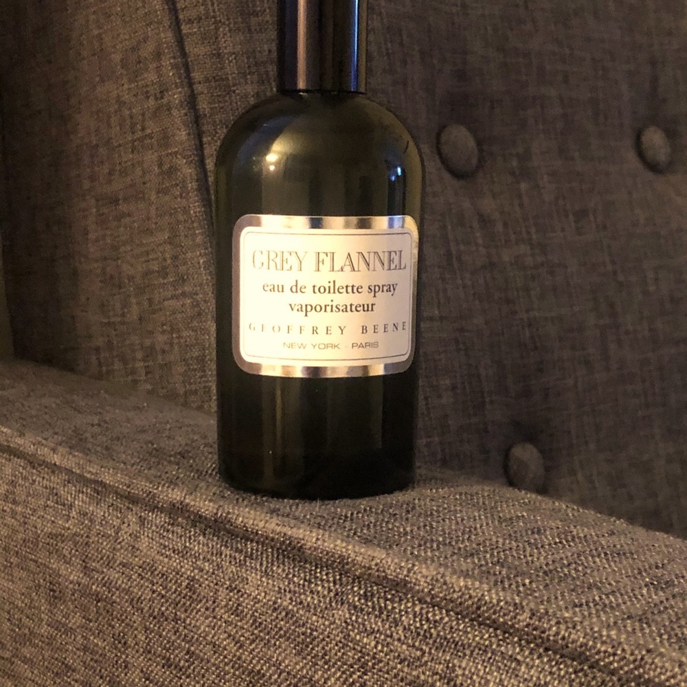 Geoffrey Bean Grey Flannel